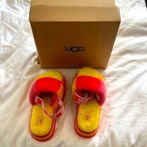 Ugg Cult Classic! New with box never worn!